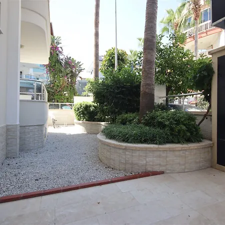11 Beachside In Oba, 2 Min Walk To The Sea * Alanya